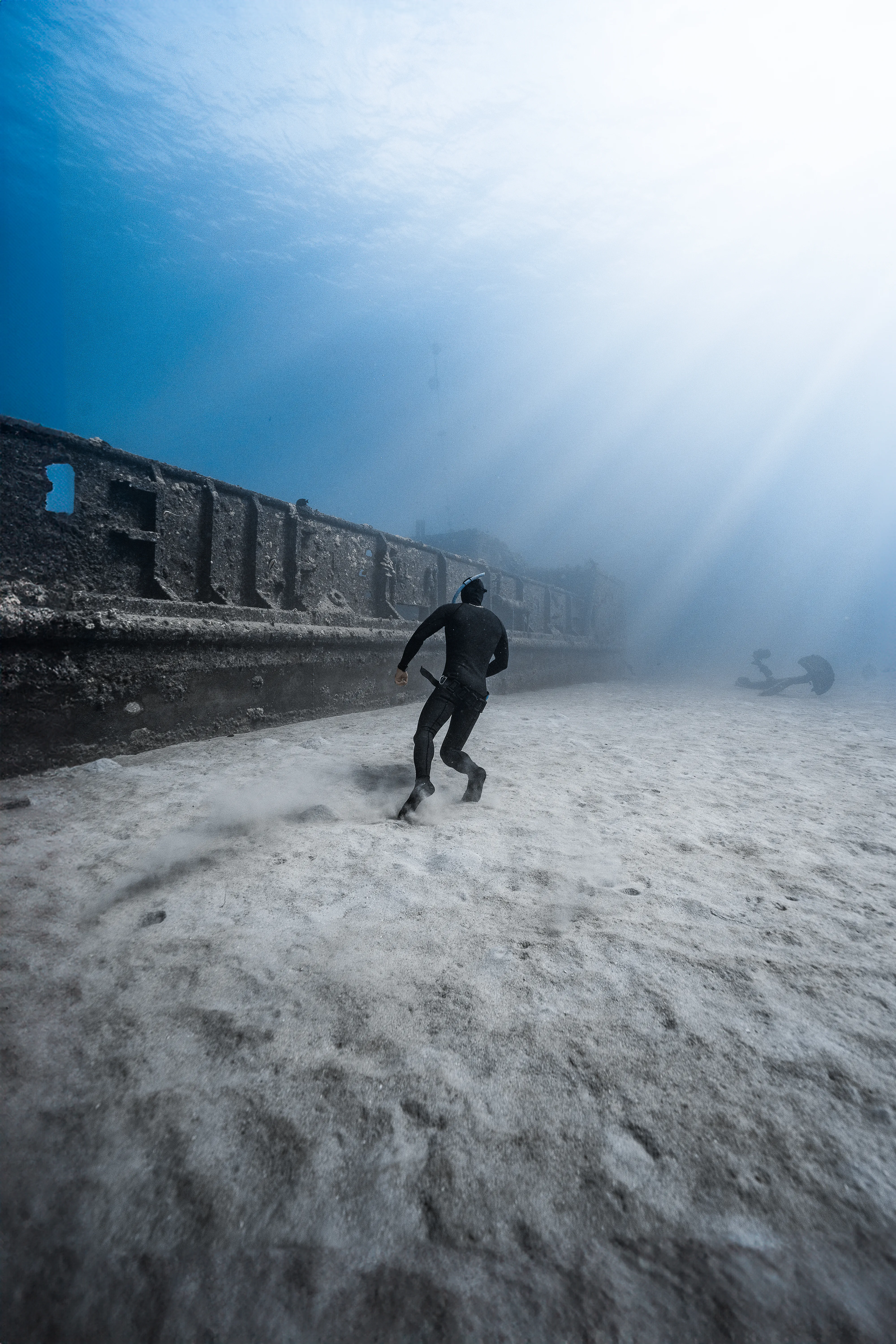Underwater creative photo session